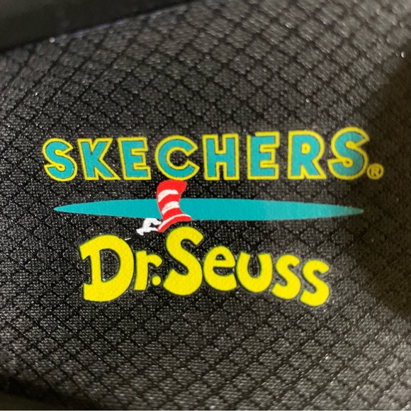 Skechers Go Walk Arch Fit Green Belly Dr. Seuss Sneakers-Size 6.5 NWOT - Picture 12 of 14